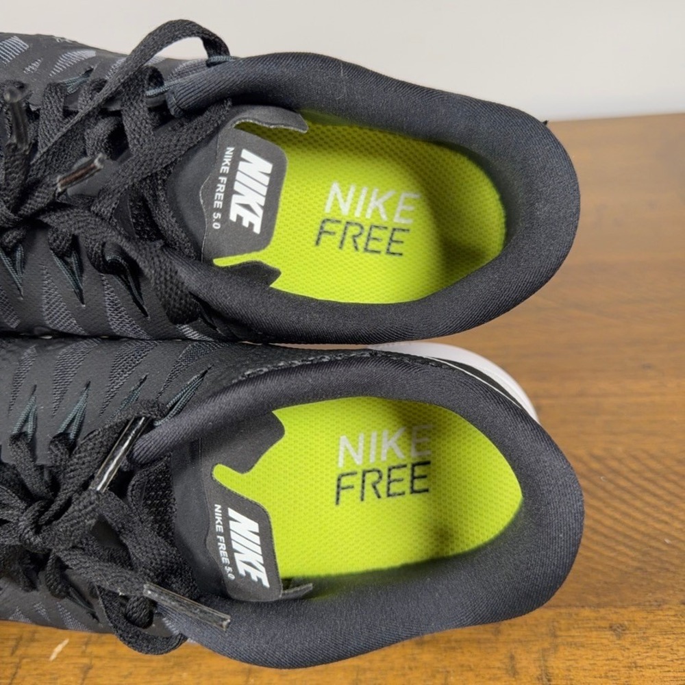 Nike Running Shoes Women 9 Black Nike Free 5.0 Athletic Gym Training Sneaker NEW - Picture 8 of 10